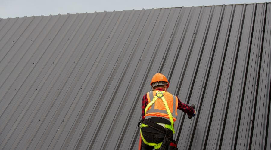 Professional metal roof installation in Shawneetown, IL